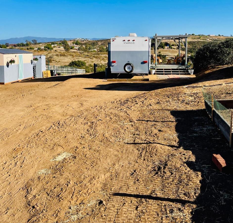 Rustic Farm Stay Τεμέκουλα
 Εξωτερικό φωτογραφία
